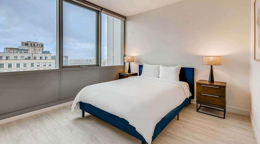 Sentral Michigan Avenue Aparthotel Chicago Rom bilde A bedroom at the hotel