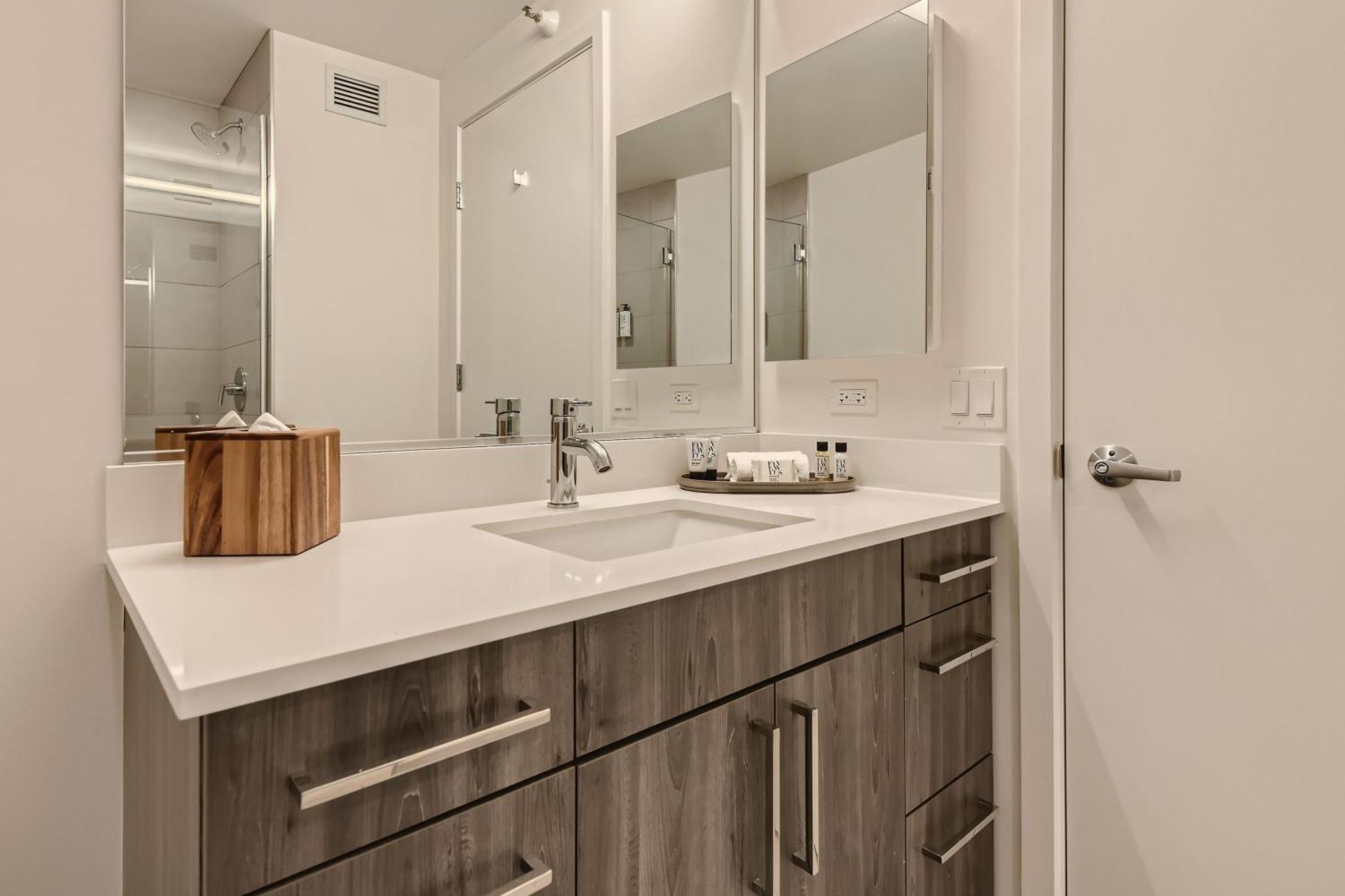 Sentral Michigan Avenue Aparthotel Chicago Rom bilde Bathroom